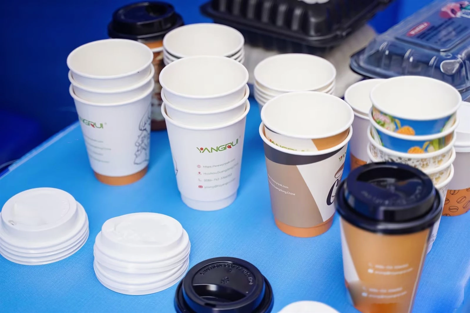 paper coffee cups factory